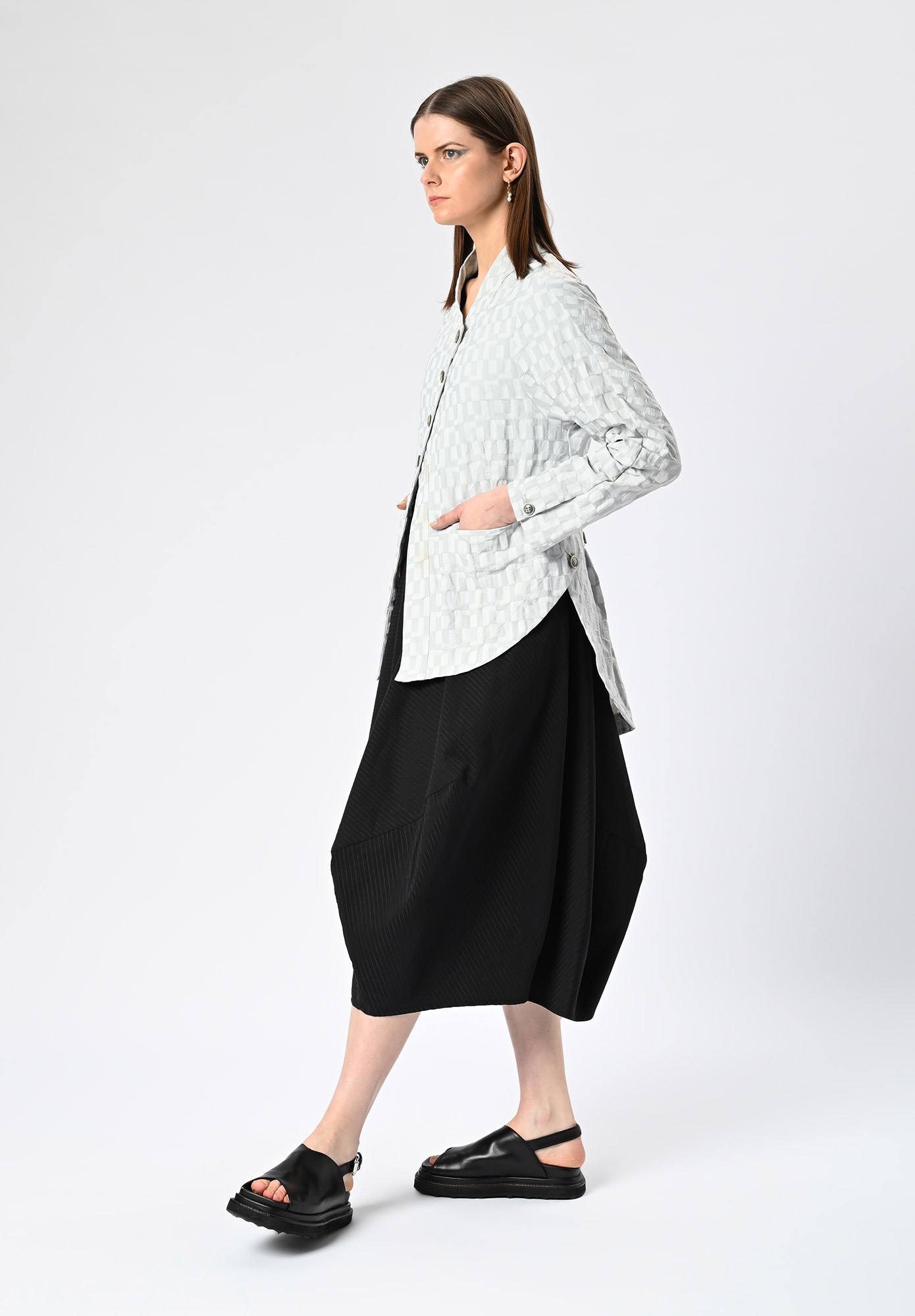 MM SÖHN - DISTRICT PEPLUM JACKET - SILVER GEOMETRIC JACQUARD MM SÖHN - DISTRICT PEPLUM JACKET - SILVER GEOMETRIC JACQUARD