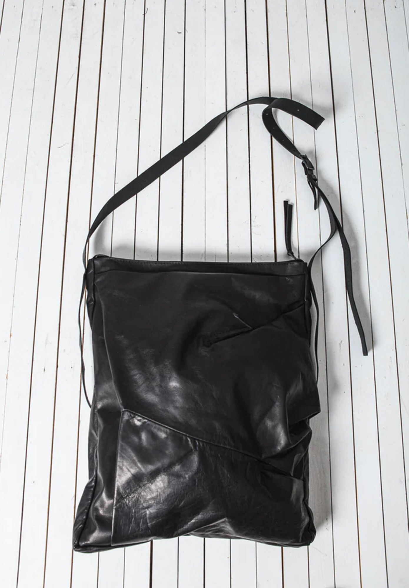 PAL OFFNER - DRAPED BAG - BLACK