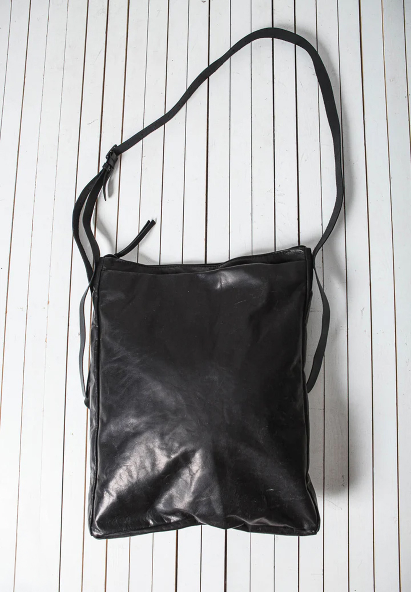 PAL OFFNER - DRAPED BAG - BLACK