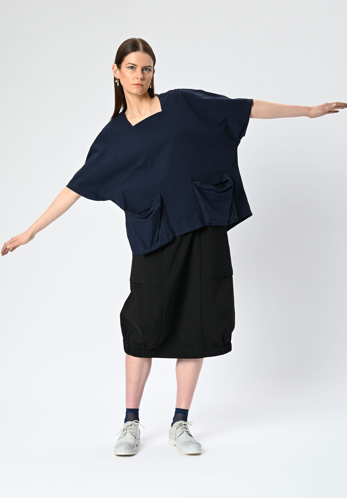 MM SÖHN - SPATIAL 3D POCKET TOP - BLACK | INK STRIPE MM SÖHN - SPATIAL 3D POCKET TOP - BLACK | INK STRIPE