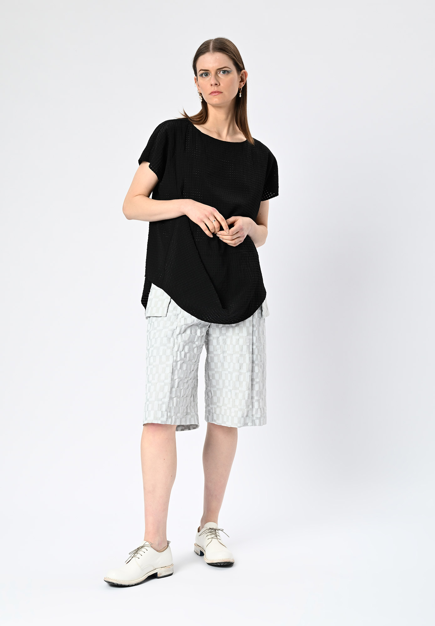 MM SÖHN - SIDE X SIDE TOP - BLACK PERFORATED CHECK