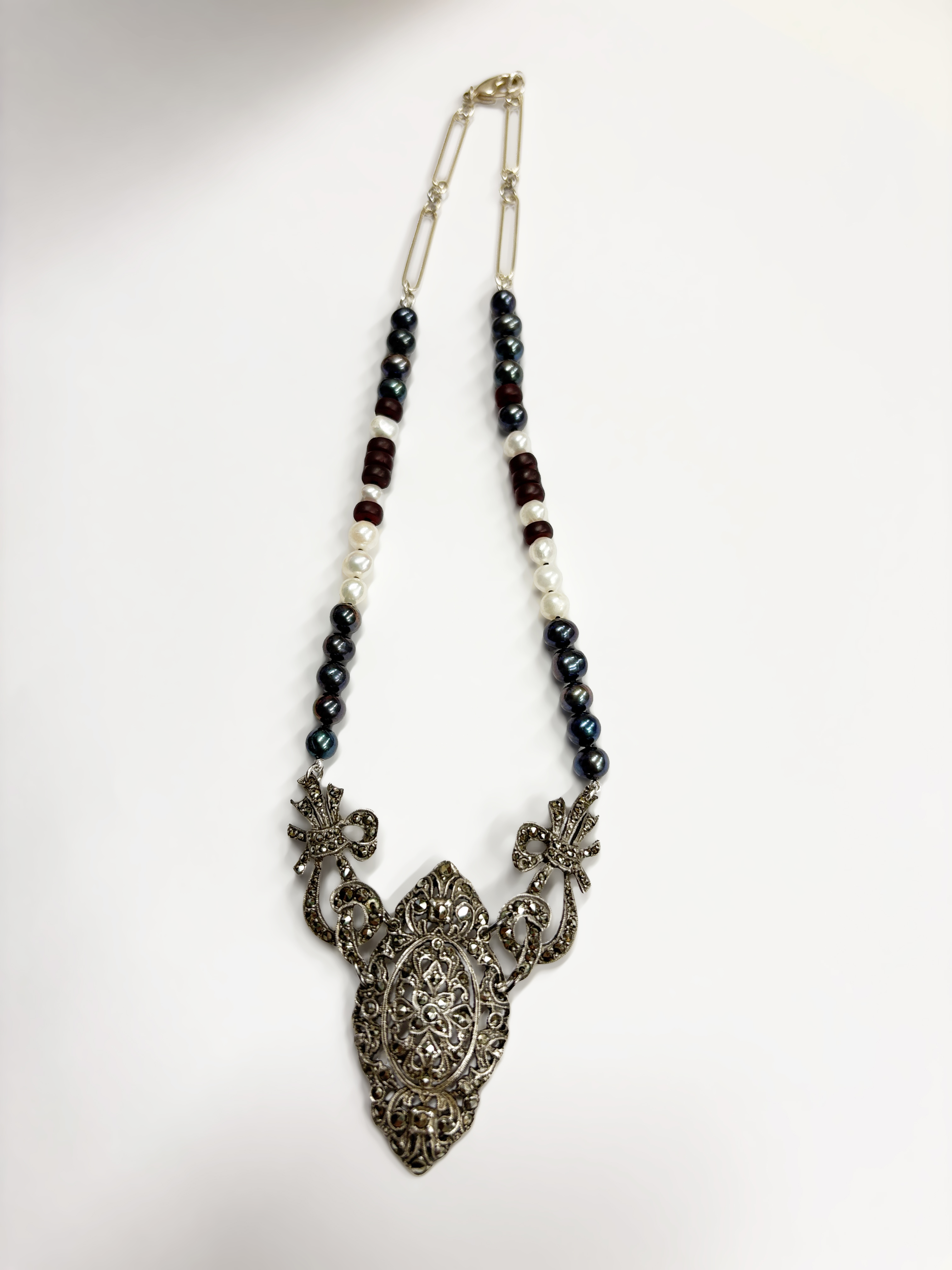 FLEW DESIGNS - TRANSITION NECKLACE - MIXED