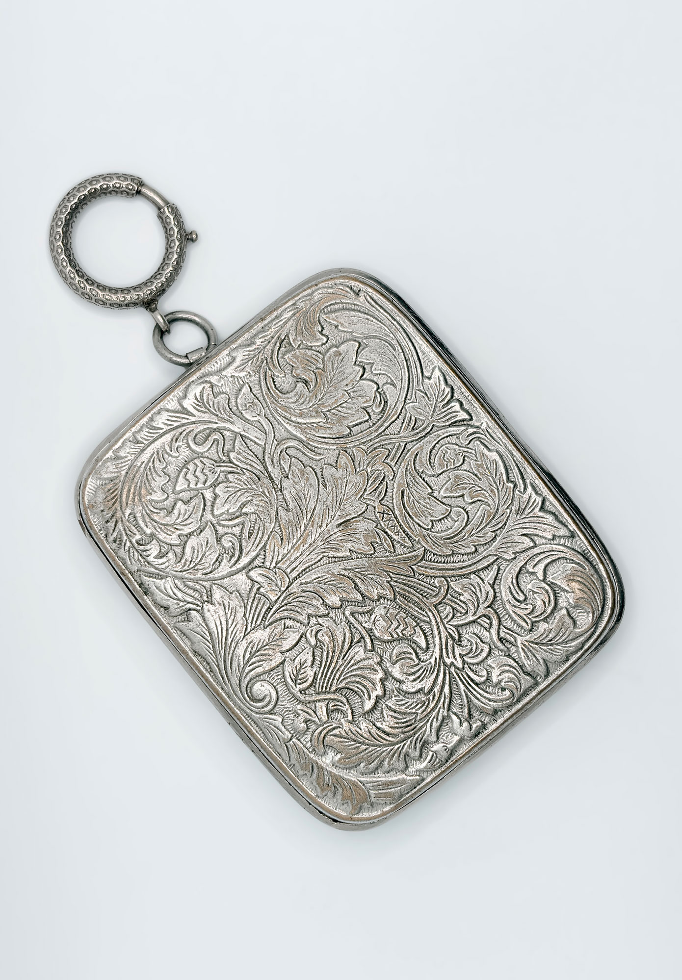 FLEW DESIGNS - POUCHETTE PENDANT - SILVER
