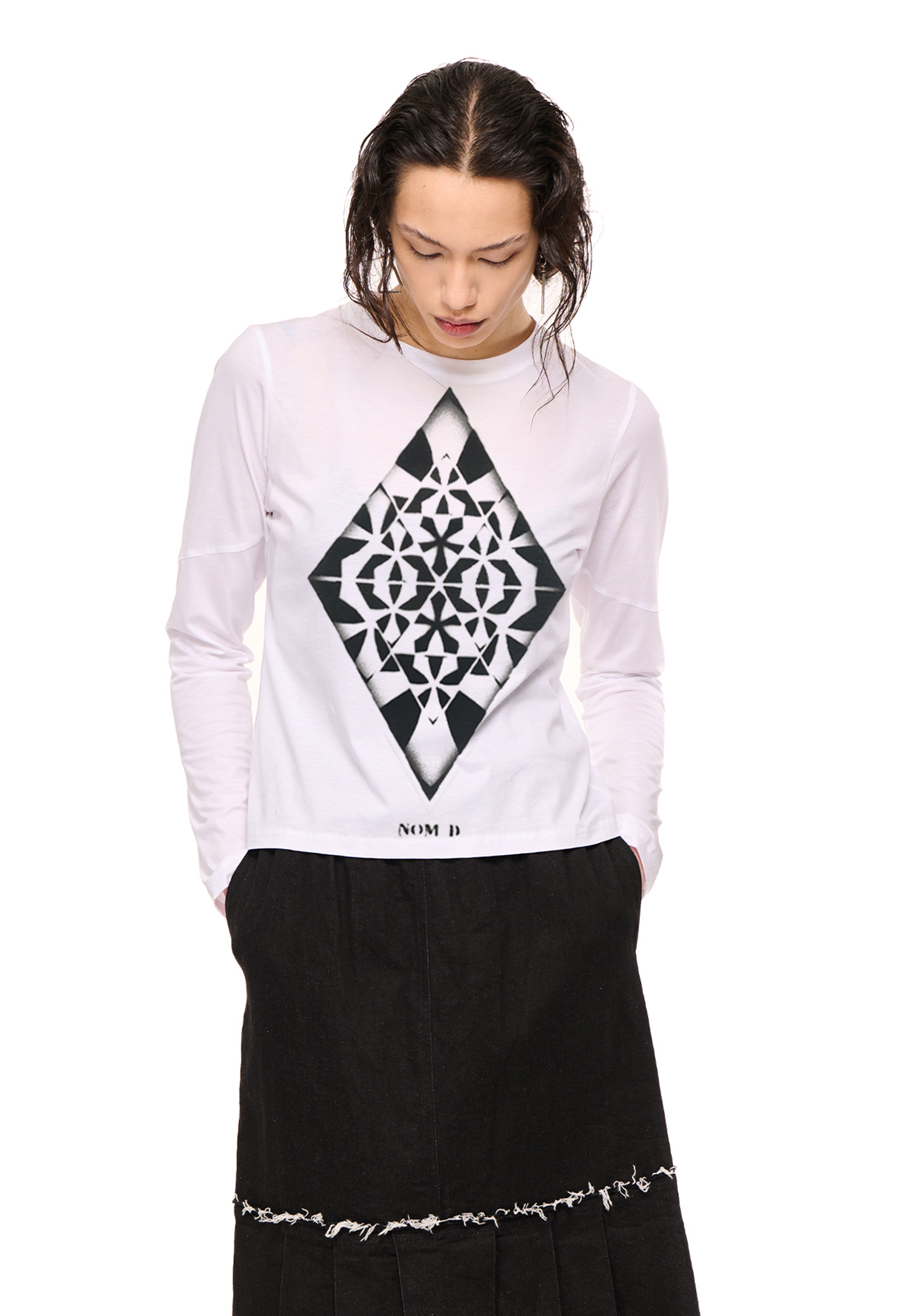 NOM*d - BASE LONG SLEEVE - BLACK DIAMOND STENCIL