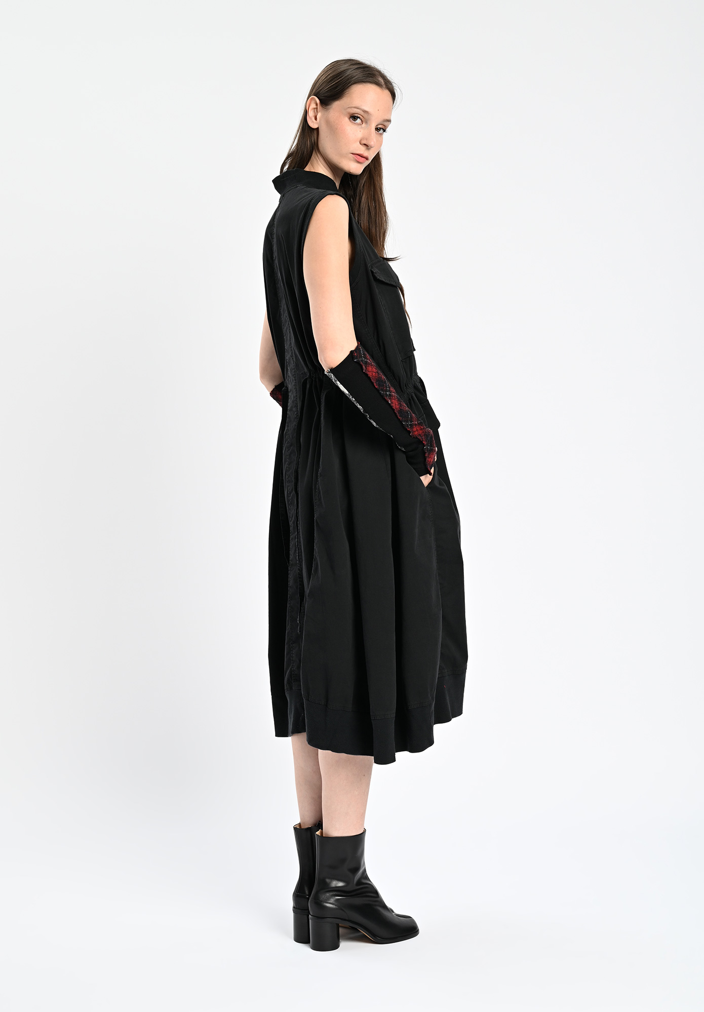STUDIO RUNDHOLZ | BLACK LABEL - 4 X POCKET UTILITY DRESS WITH DRAWCORD - BLACK