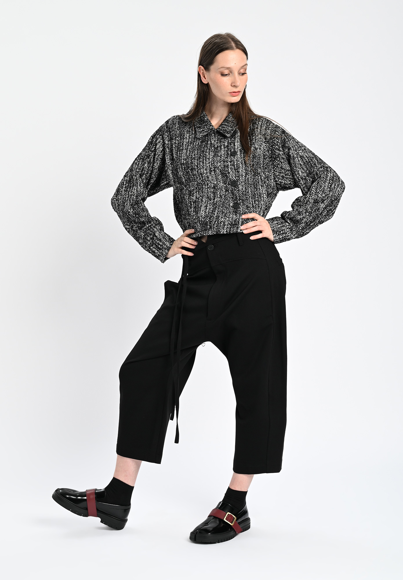 PAL OFFNER- BOXY JACKET - BLACK | WHITE