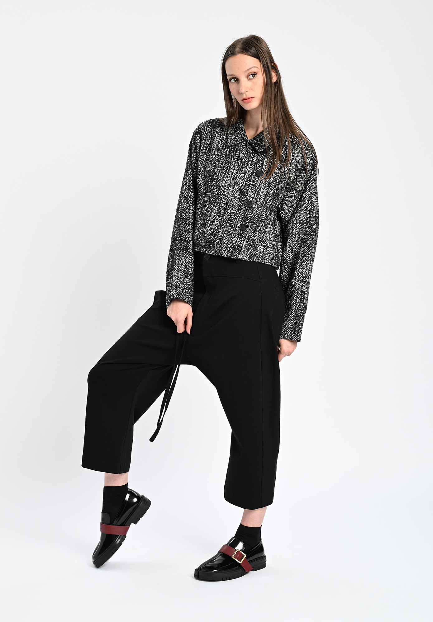 PAL OFFNER- BOXY JACKET - BLACK | WHITE PAL OFFNER- BOXY JACKET - BLACK | WHITE