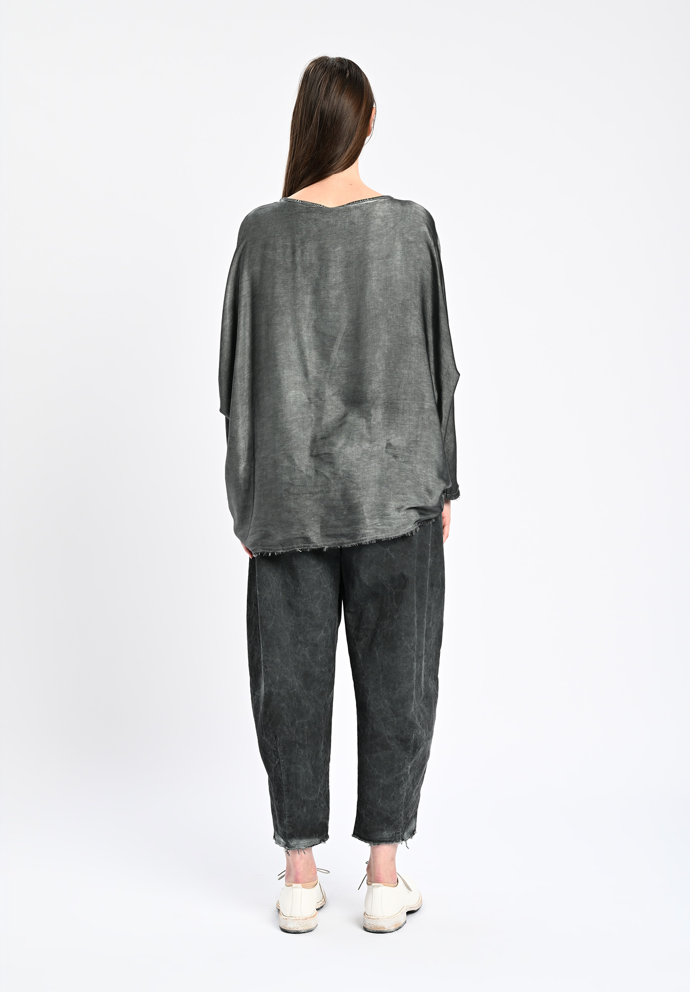 SANCTAMUERTE - FRONT SEAMED TOP LONG SLEEVE - EMERALD GREY SANCTAMUERTE - FRONT SEAMED TOP LONG SLEEVE - EMERALD GREY