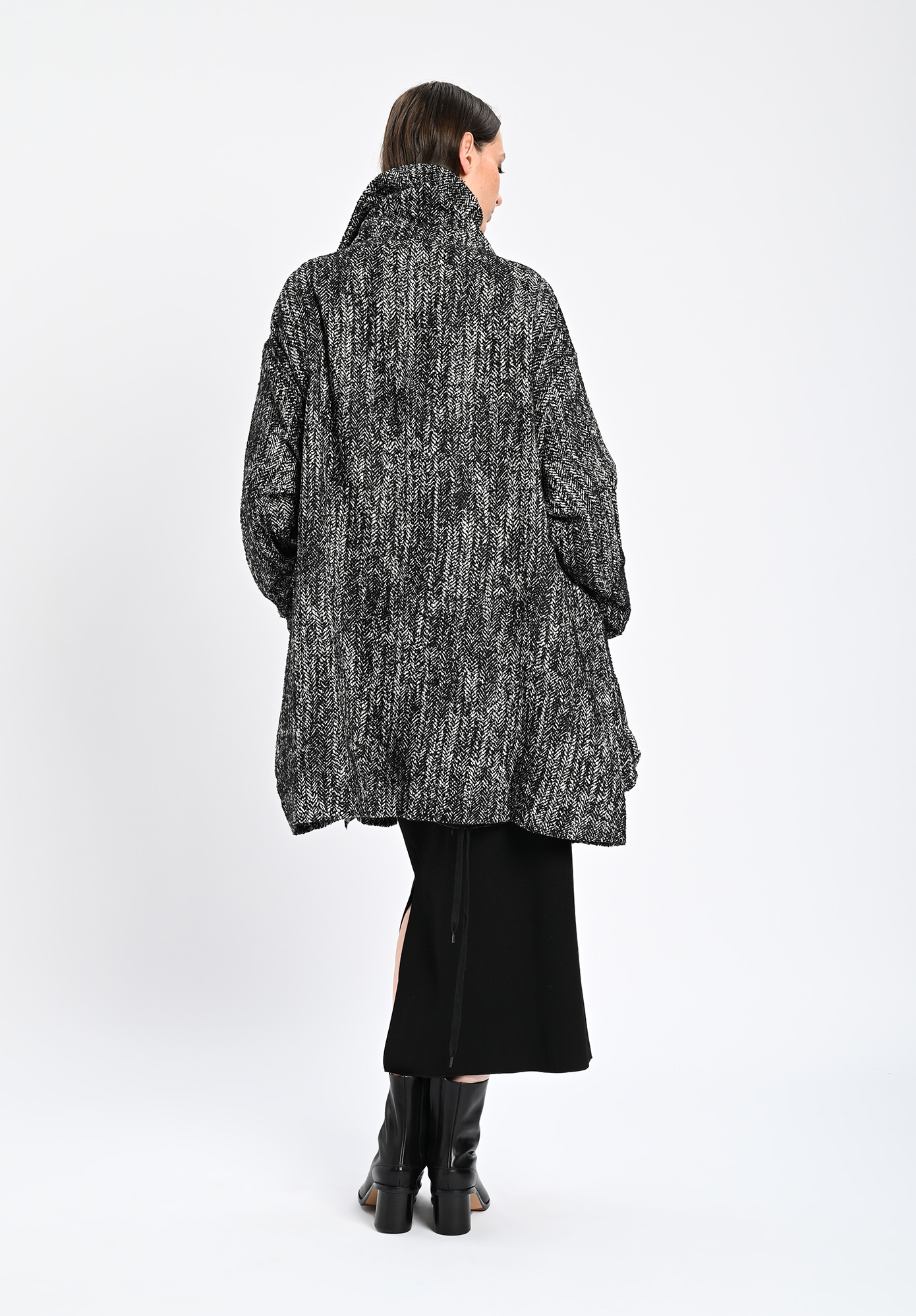 PAL OFFNER - OVERSIZE COAT - BLACK | WHITE PAL OFFNER - OVERSIZE COAT - BLACK | WHITE