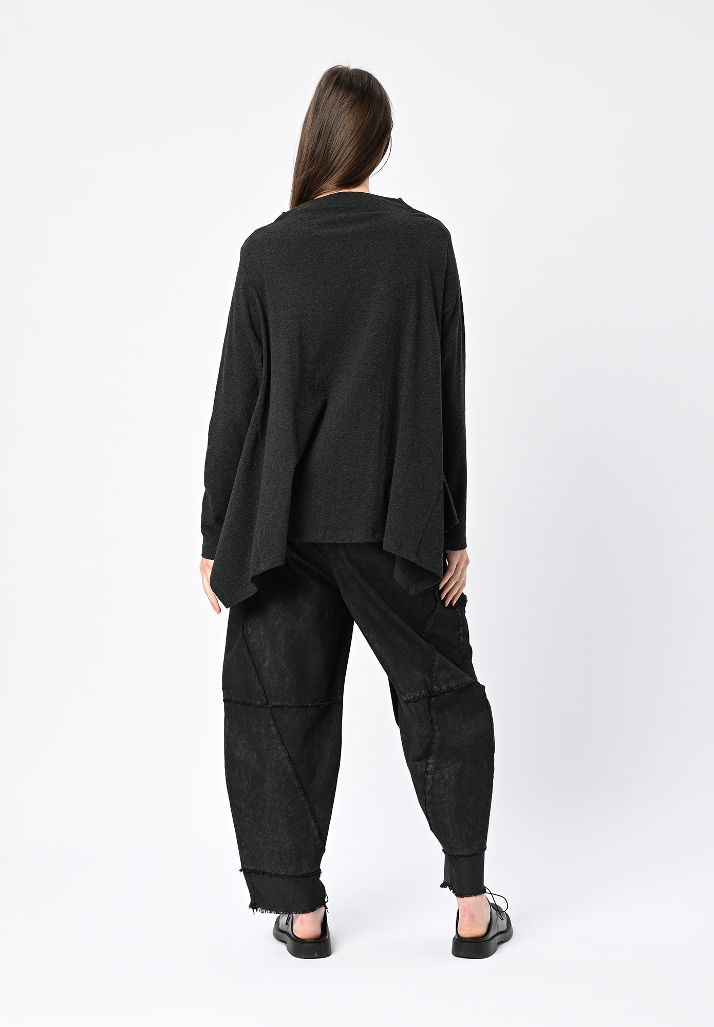MOYURU - PRISM TOP - CHARCOAL | BLACK