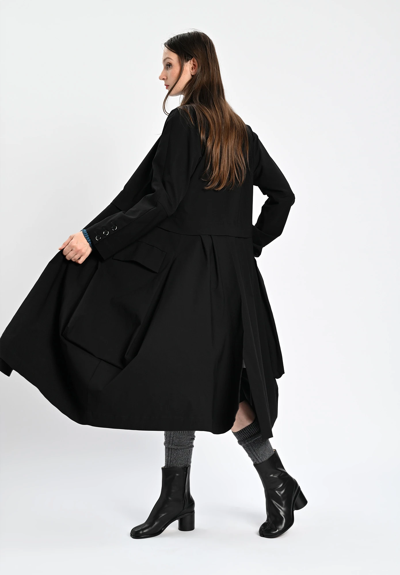 MM SÖHN  - DRESSAGE EXTENDED POCKET COAT - BLACK