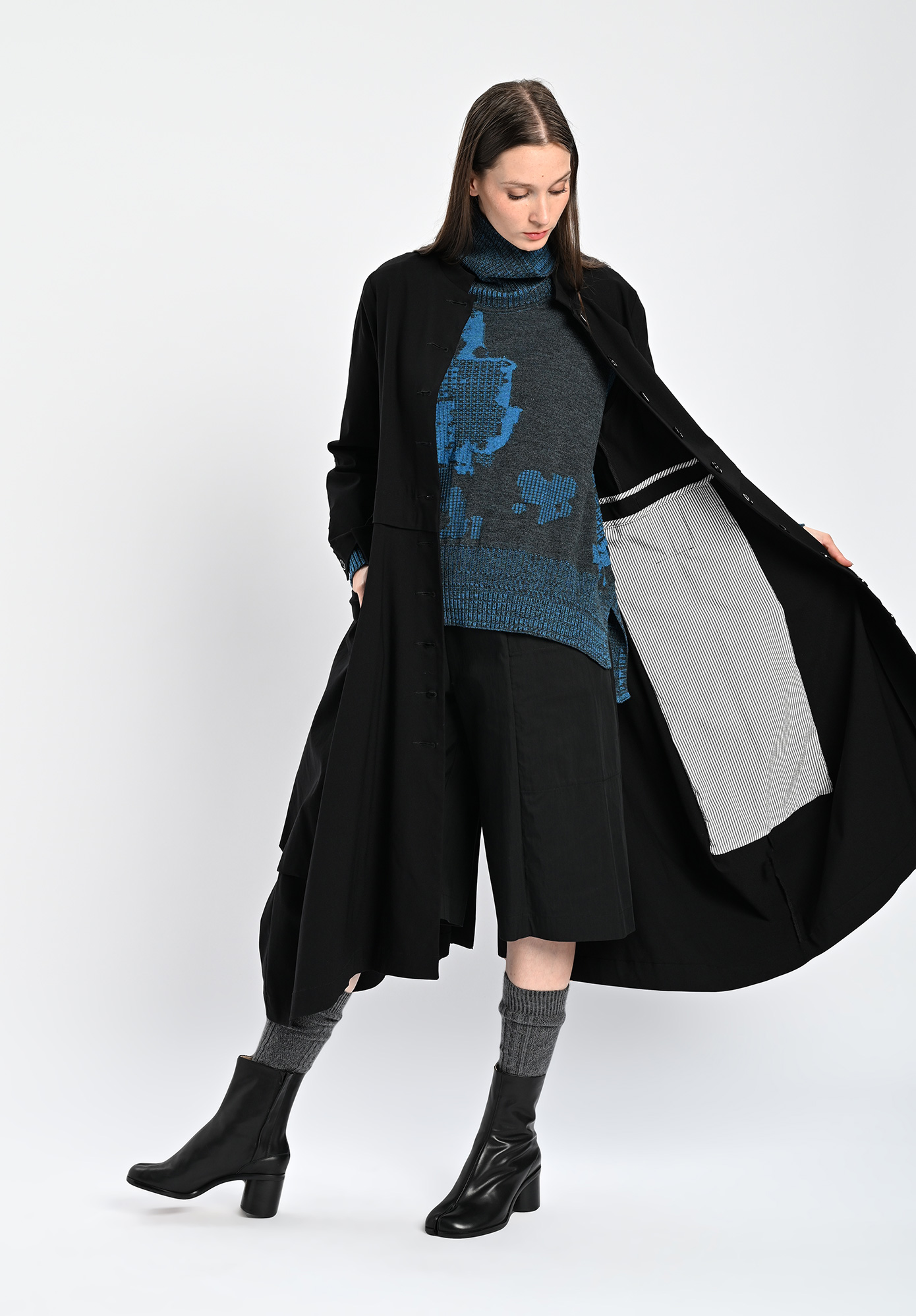 MM SÖHN  - DRESSAGE EXTENDED POCKET COAT - BLACK