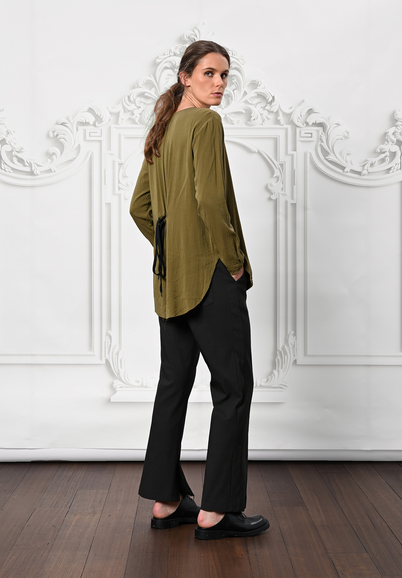 MM SÖHN  -FLUTED PINTUCK POCKET PANT - HUNTER