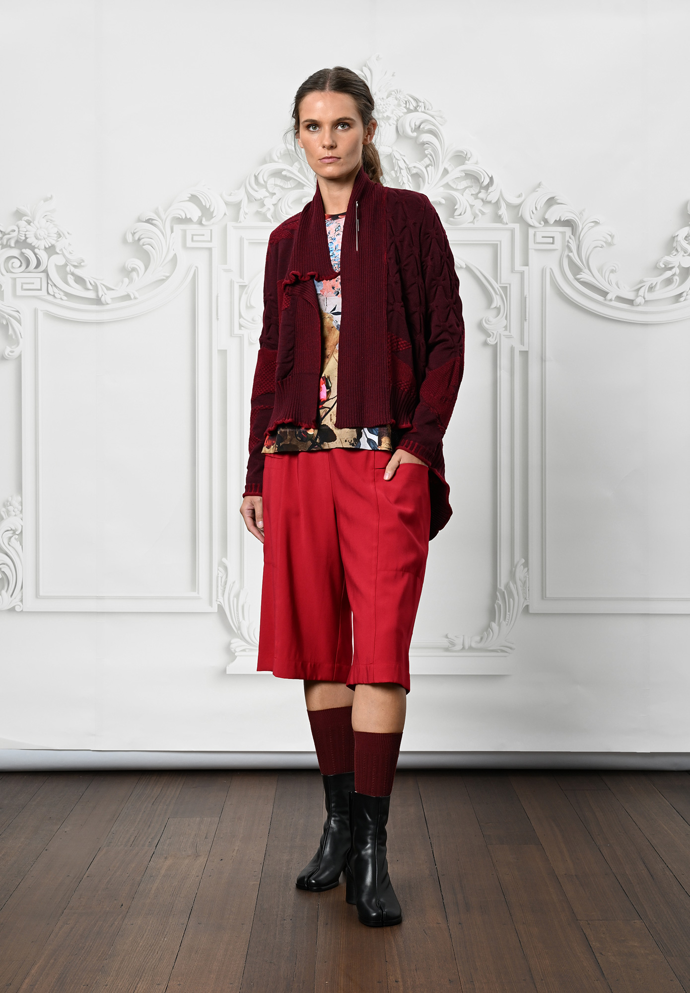 MM SÖHN - CADENCE CARDIGAN SHORT - OXBLOOD | LACQUER