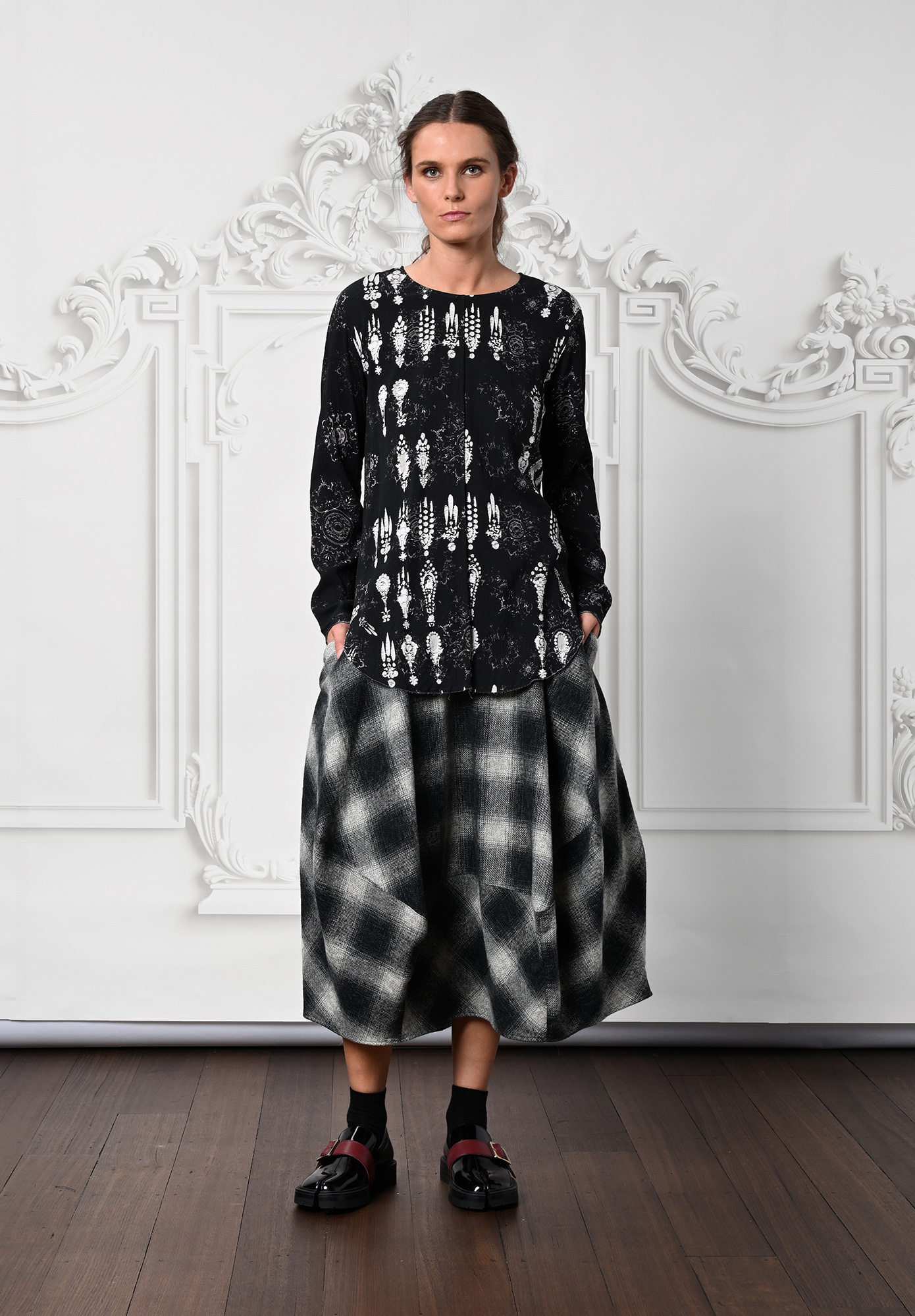 MM SÖHN - POSITION SKIRT - BLACK | SILVER PLAID MM SÖHN - POSITION SKIRT - BLACK | SILVER PLAID