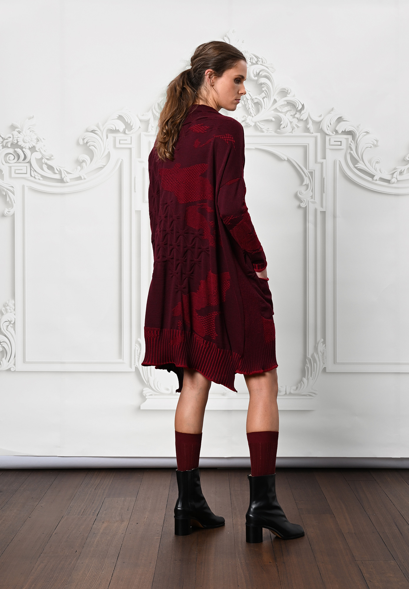 MM SÖHN - IMPRINT TUNIC DRESS DETACHABLE SNOOD - OXBLOOD | LACQUER MM SÖHN - IMPRINT TUNIC DRESS DETACHABLE SNOOD - OXBLOOD | LACQUER