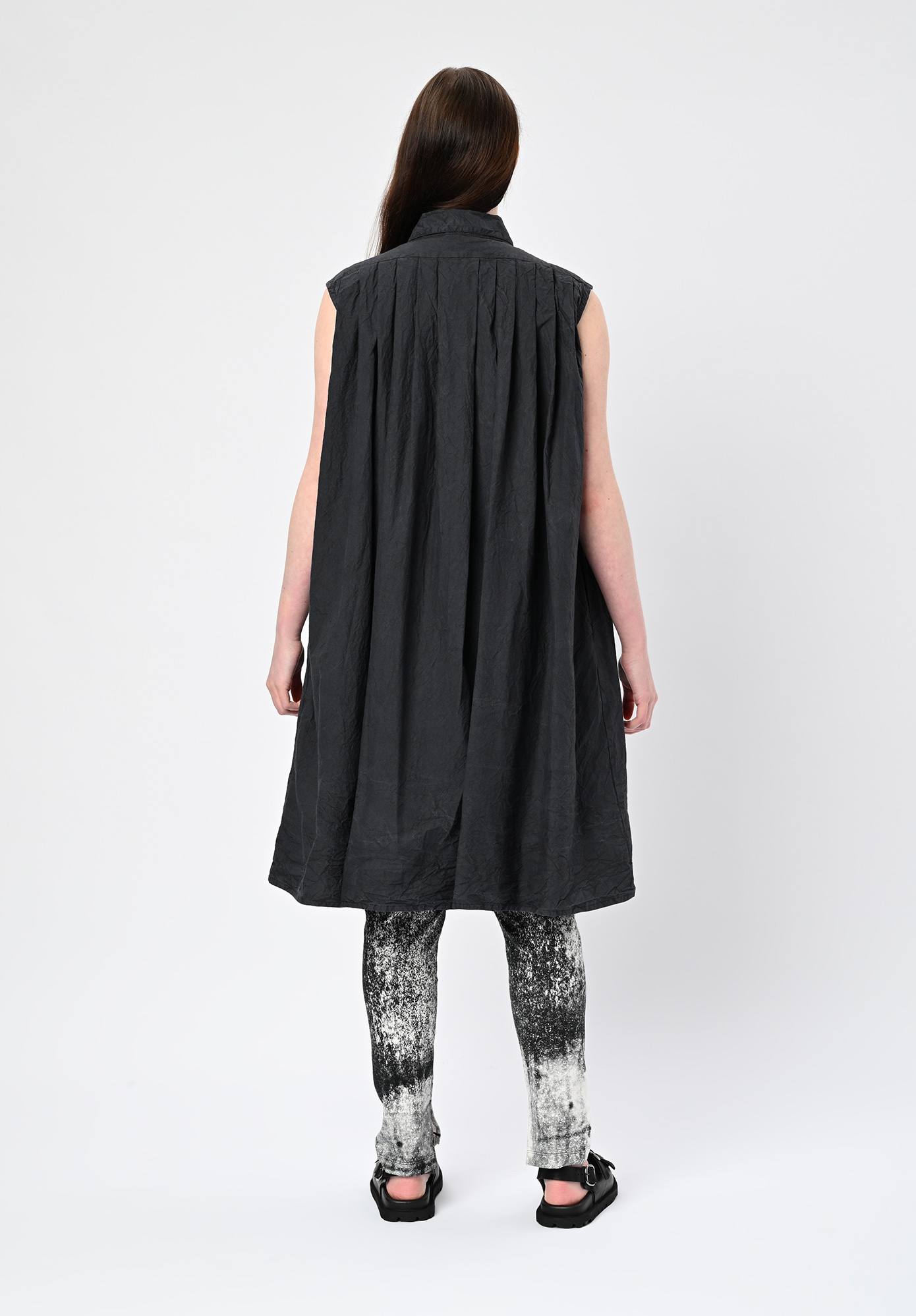 MOYURU - TENSEN MONOCHROME TAPERED LEG PANT - BLACK MOYURU - TENSEN MONOCHROME TAPERED LEG PANT - BLACK