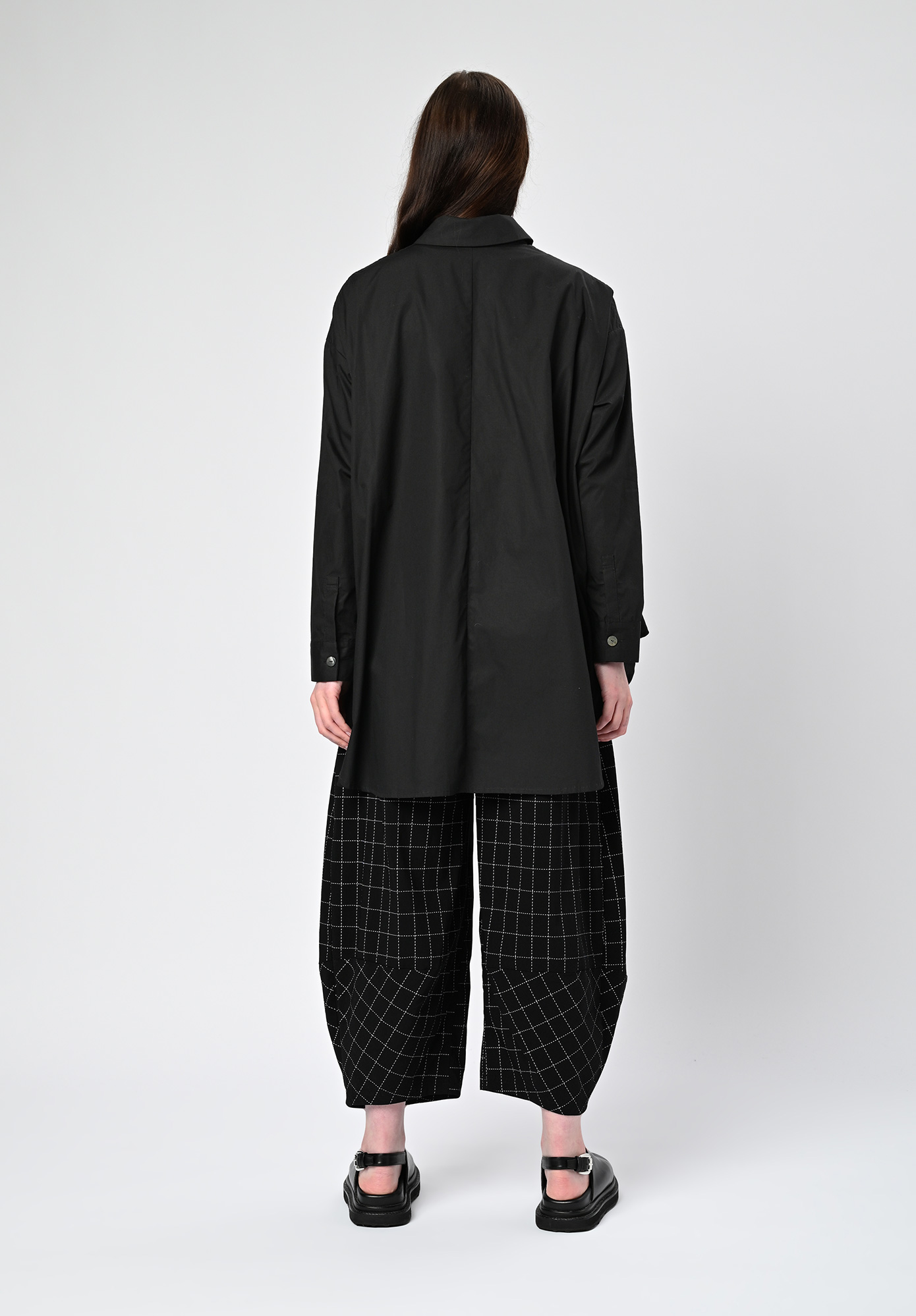 MOYURU - YUKI SHIRT - BLACK | WHITE MOYURU - YUKI SHIRT - BLACK | WHITE