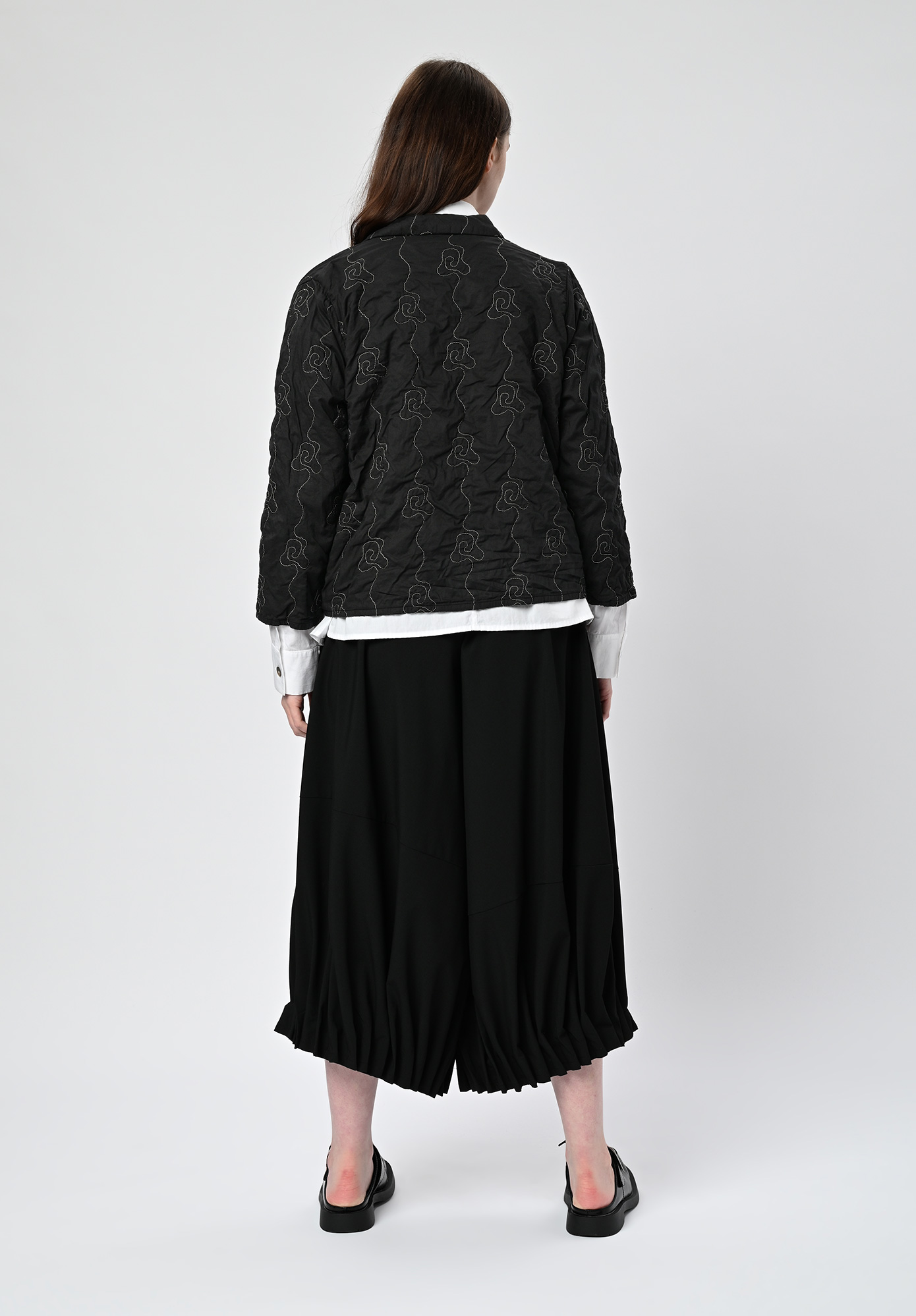 PRIVATSACHEN - MINIMALIG SHORT JACKET - KAVIAR | BLACK