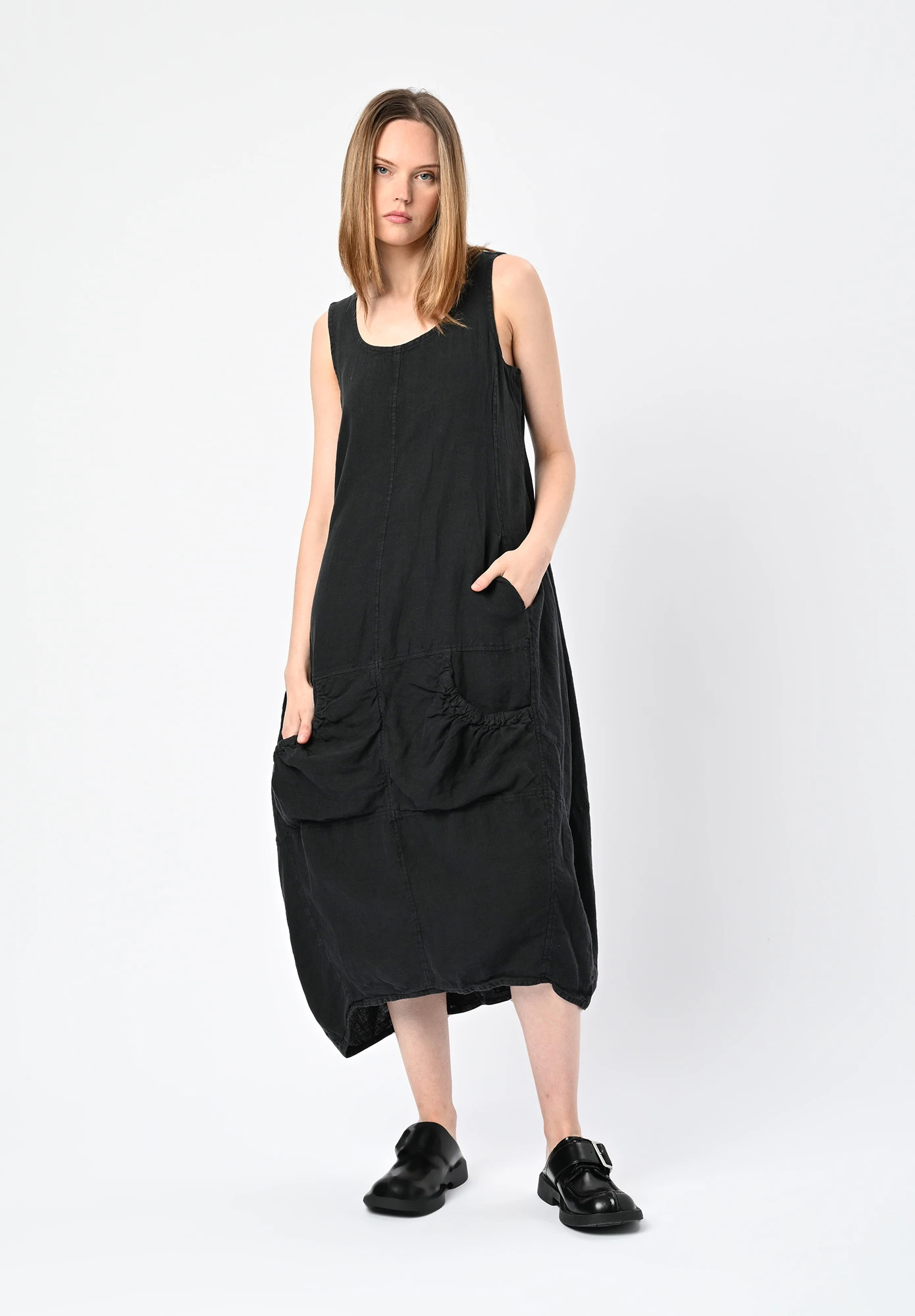 STUDIO RUNDHOLZ | BLACK LABEL - TULIP HEM DRESS WITH GATHERED POCKETS - BLACK STUDIO RUNDHOLZ | BLACK LABEL - TULIP HEM DRESS WITH GATHERED POCKETS - BLACK
