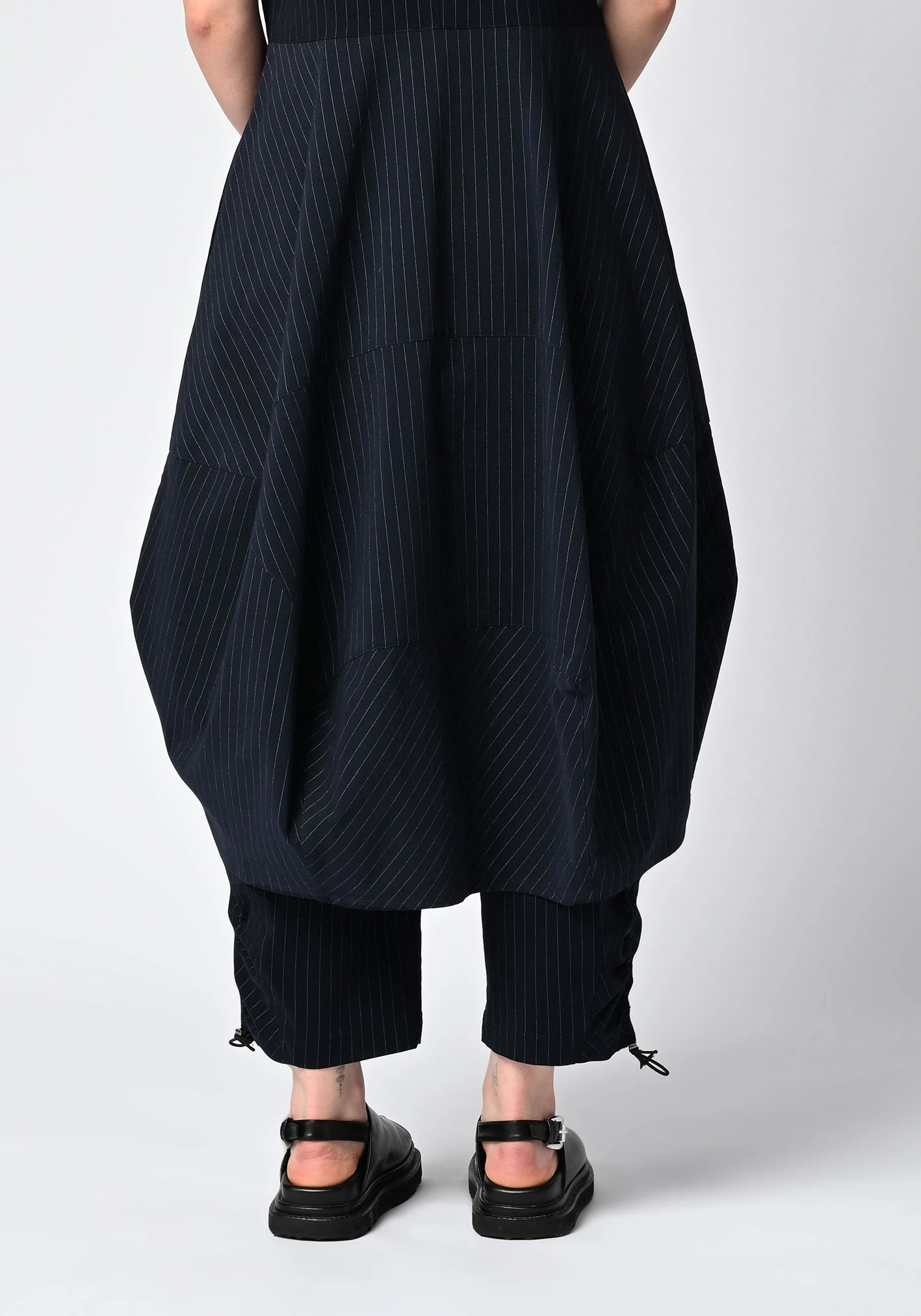 MM SÖHN - ASPECT SKIRT - NAVY PINSTRIPE MM SÖHN - ASPECT SKIRT - NAVY PINSTRIPE