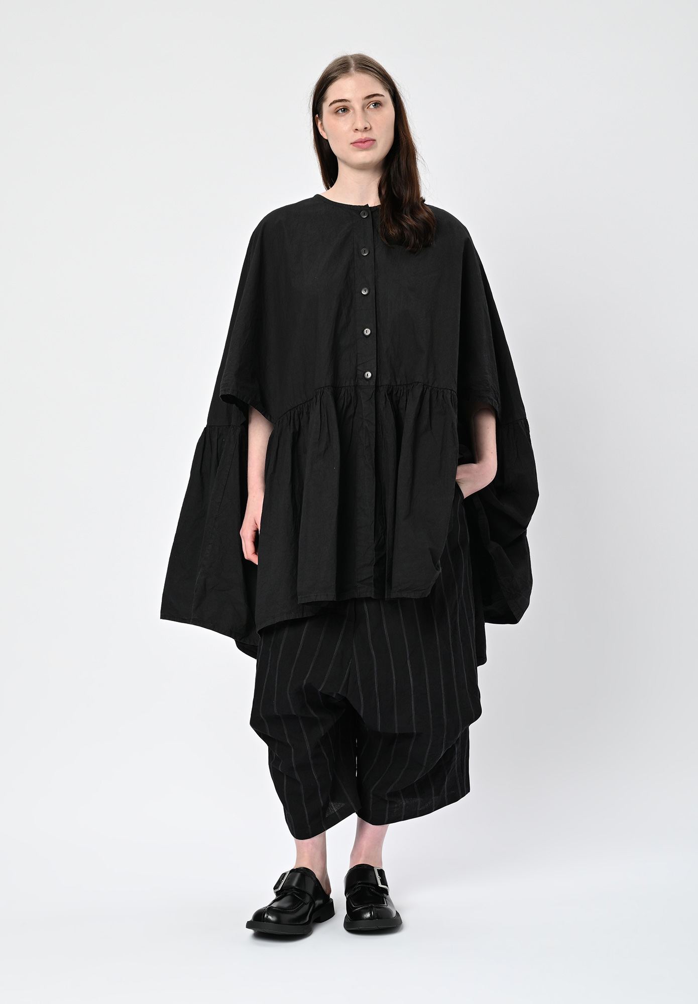 PRIVATSACHEN - TRUELABEL DRESS WITH EXTENDED SHOULDER  - KAVIAR | BLACK