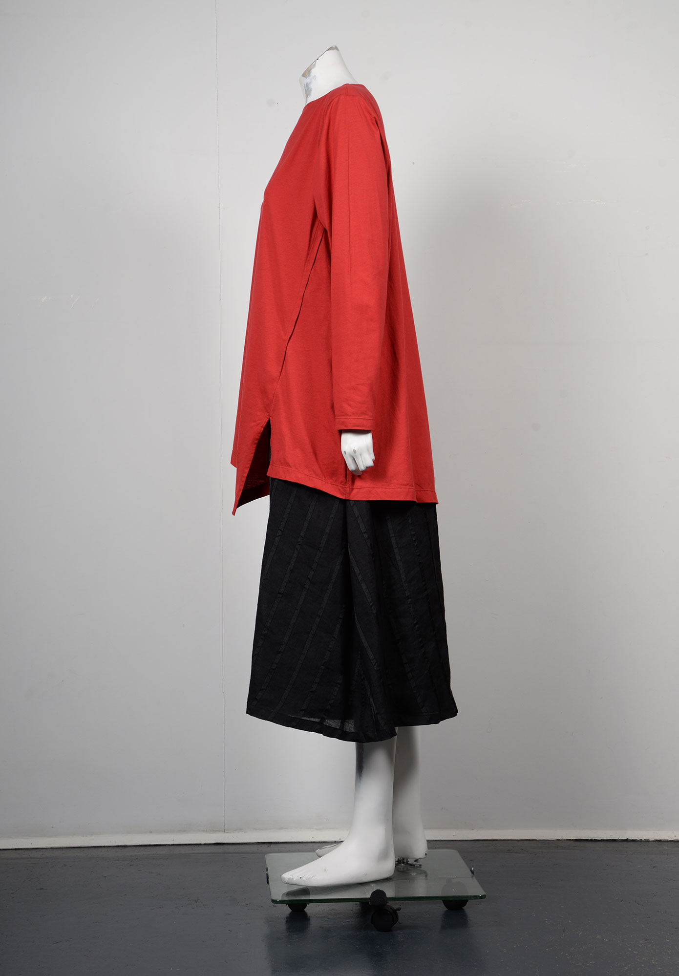 ASYMM SPLIT FRONT TUNIC - RED
