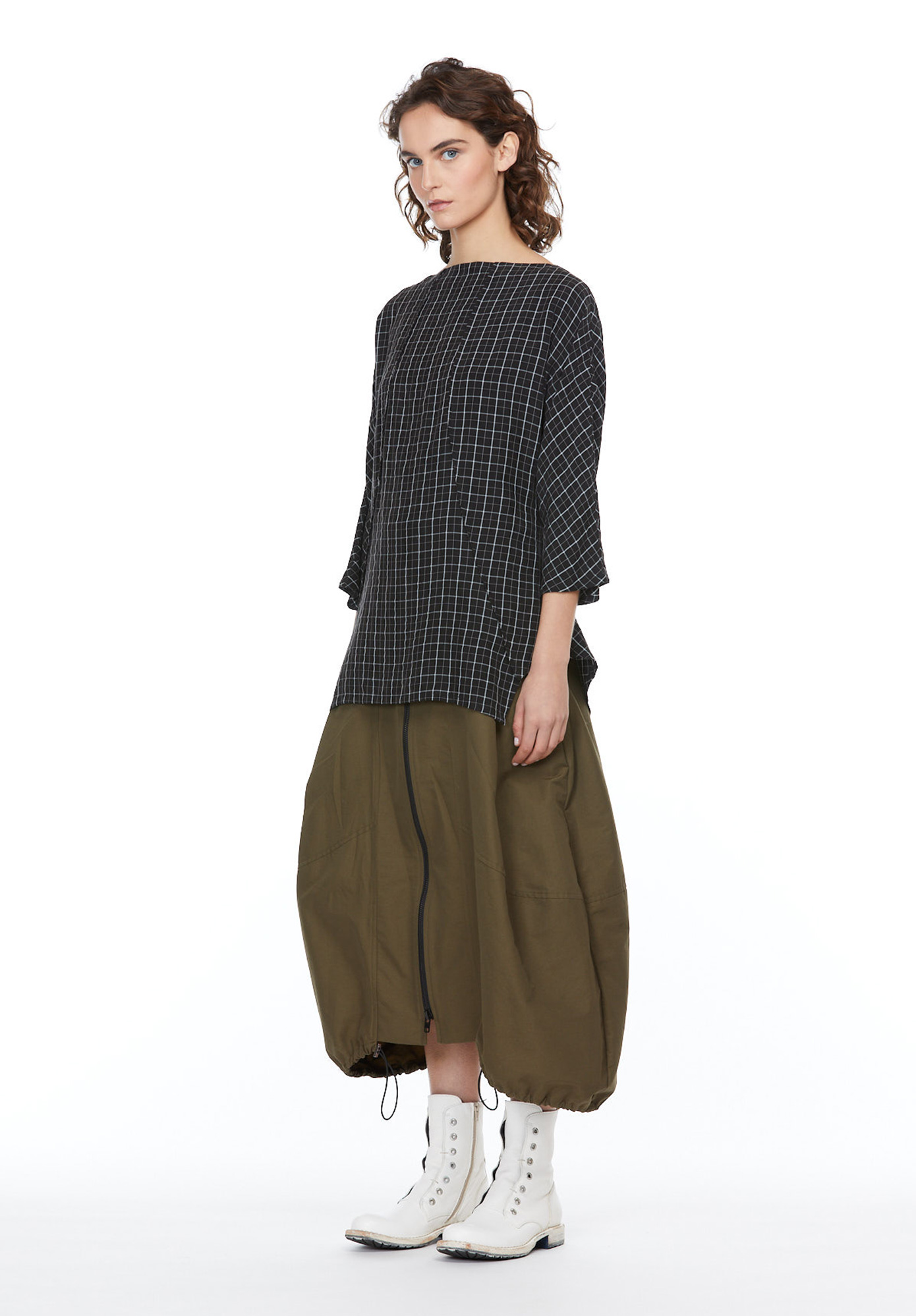 MM SÖHN - 2 FOLD REVERSIBLE TOP - BLACK