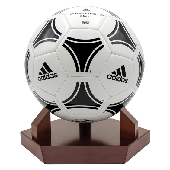 Premium gift and award idea to celebrate the top achievements of that well deserved player, club or official at your club. Suitable for round ball sports.