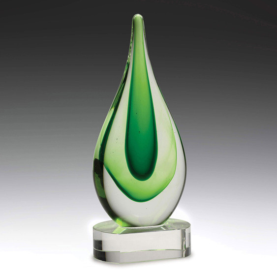 The Art Glass Earth presents a calming green design that may be perfect for your particular organisation. The range of art glass offers many different options for a different kind of corporate award for your event or presentation.