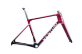 Ventum NS1 road bike frameset with hourglass head tube, internal cable routing, UDH compatibility, and clearance for 700x35c tires.