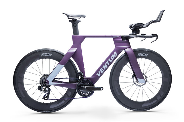 The Ventum Tempus TT and Triathlon bike with the all-new E1 SRAM Force AXS.