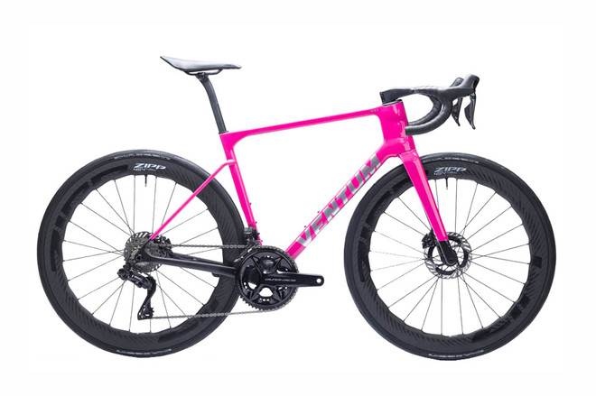 The Ventum NS1 Dura Ace Di2 road bike with the top-shelf Shimano groupset and ZIPP 454 carbon wheels.