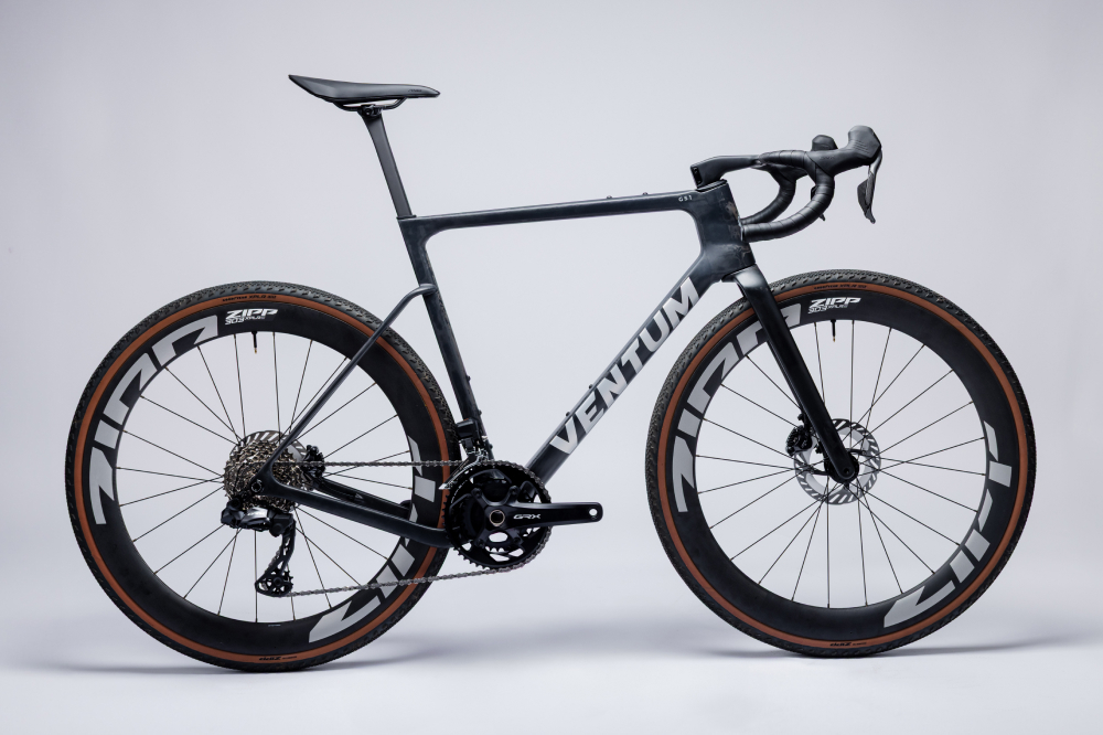 りん【パワメ付】FELT FR1 DISC 51size Di2 s-l1200.jpg