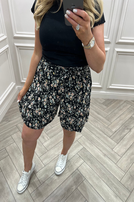 Gracie Black Floral Shorts - Want That 