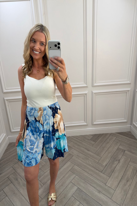 Bambi Navy & Blue Floral Elasticated Shorts