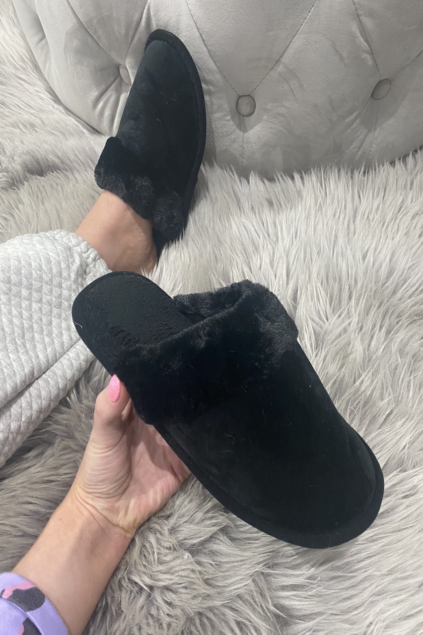 Classic Black Fluffy Slippers