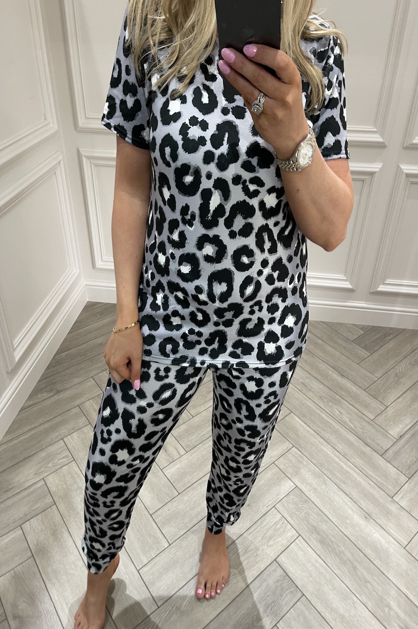 Leopard pajamas womens clearance