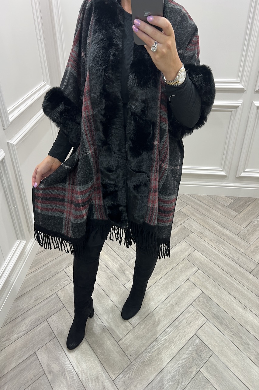 Vilanelle Tartan Black Faux Fur Trim Cape