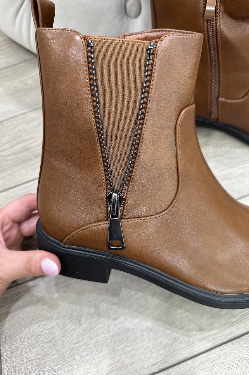 Astrid  Brown  Ankle Boots With Zip Detail