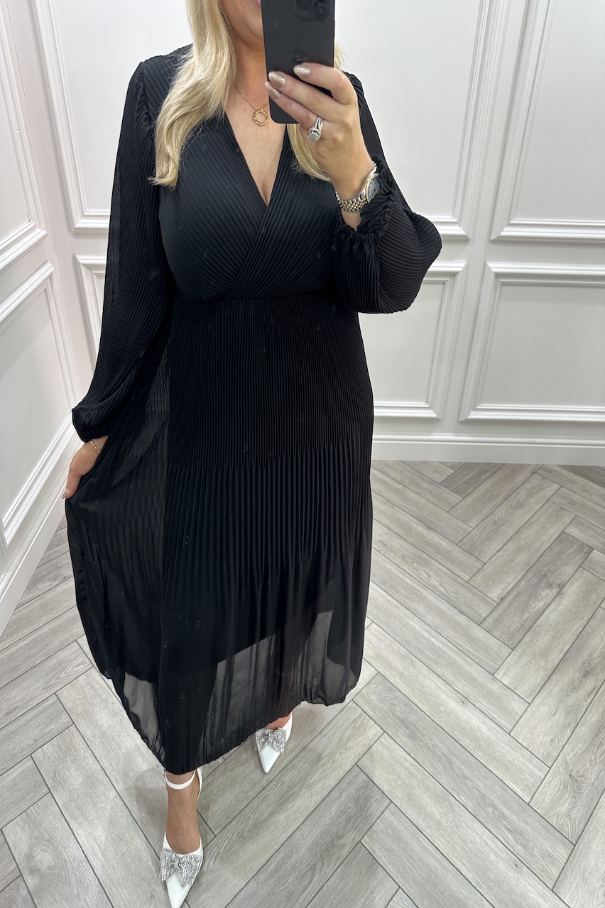 Lux Black Dreamy Pleated  Midi  Dress