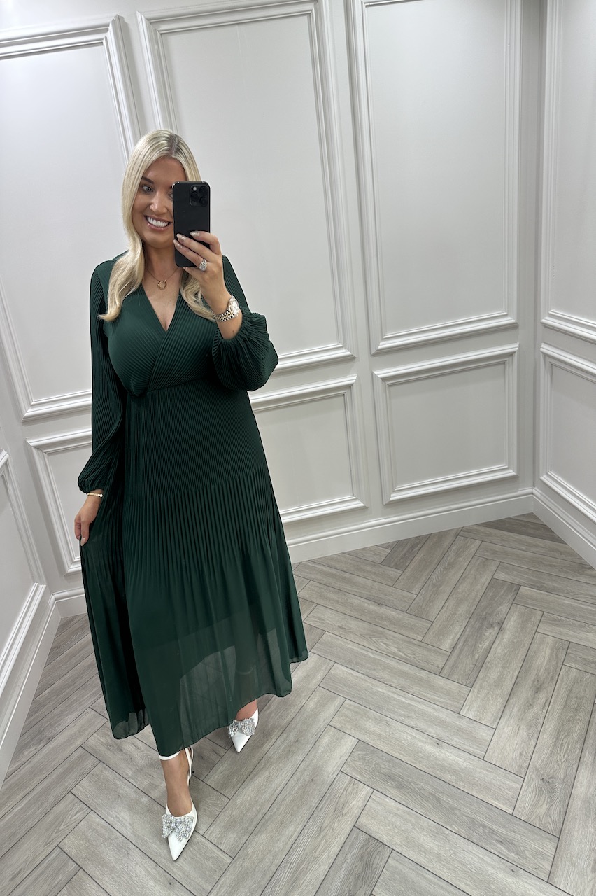 Lux Emerald Dreamy Pleated  Midi  Dress