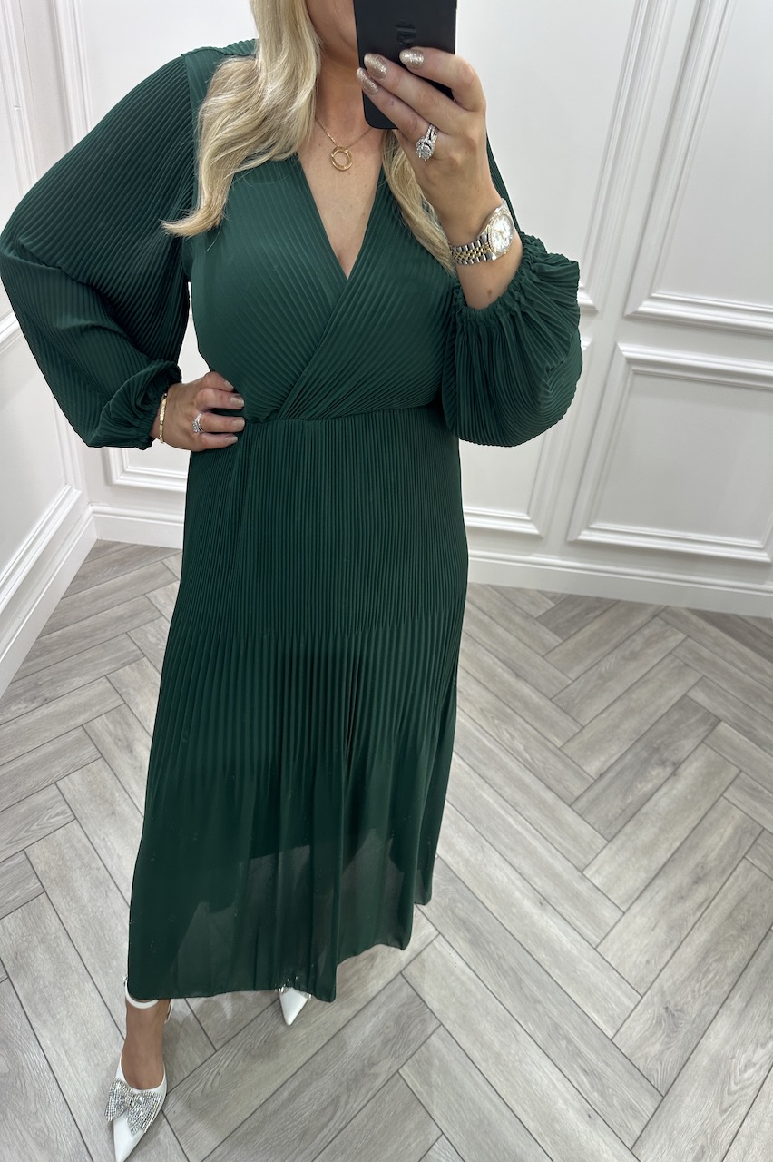 Lux Emerald Dreamy Pleated  Midi  Dress