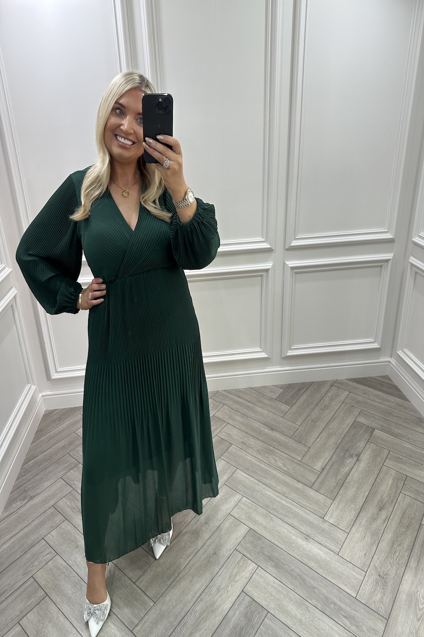 Lux Emerald Dreamy Pleated  Midi  Dress