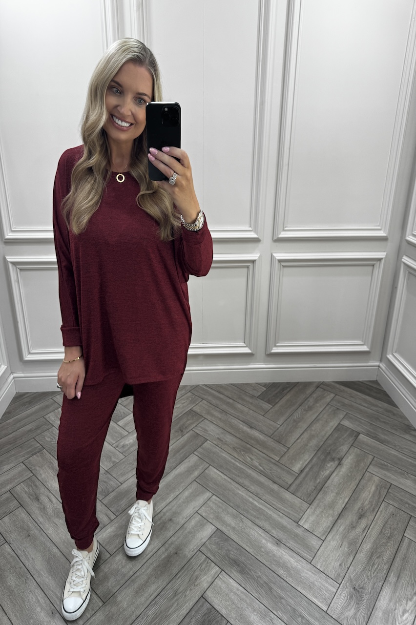 Red Every Day Lounge Set With Dip Hem  Top