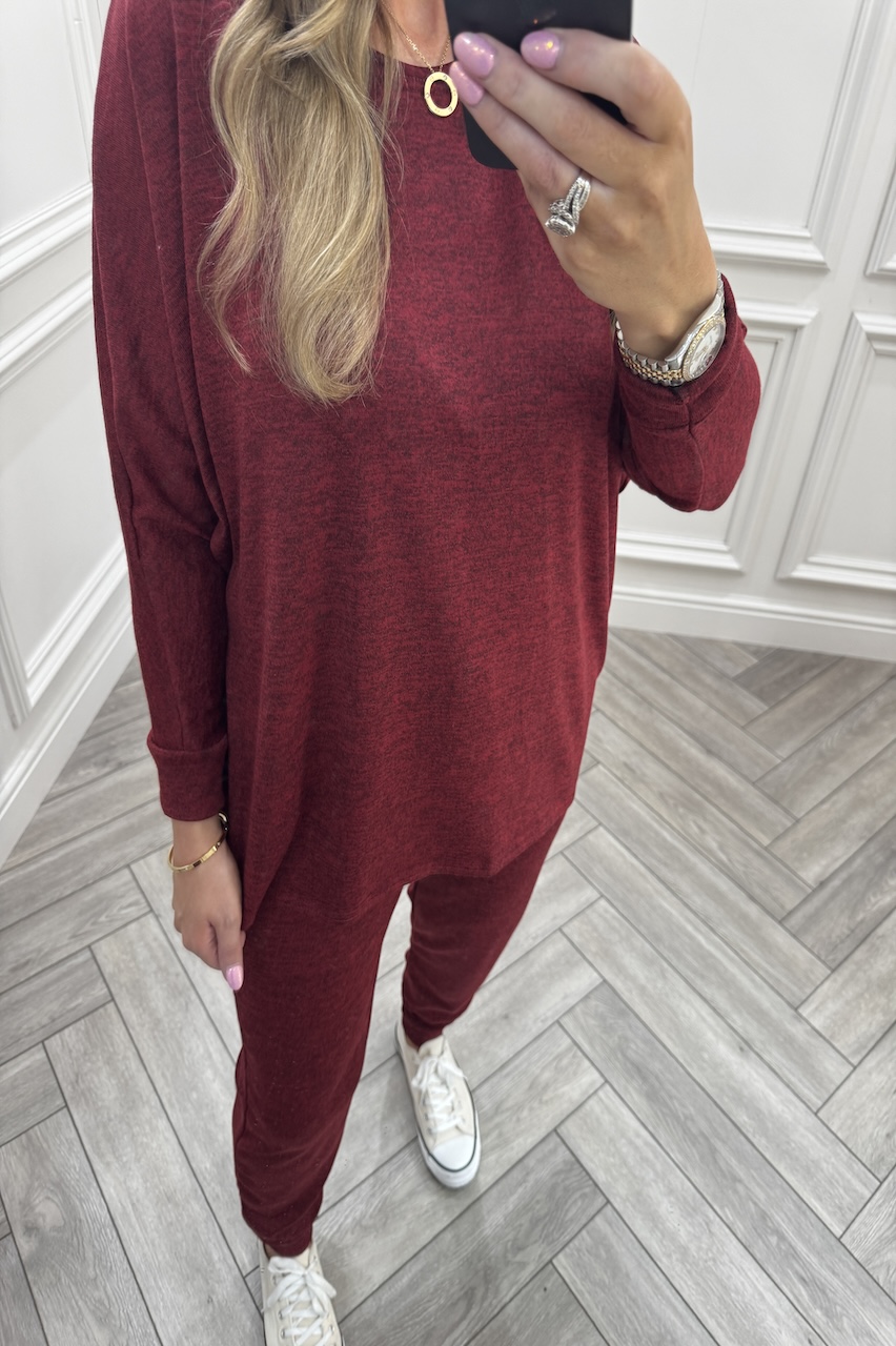 Red Every Day Lounge Set With Dip Hem  Top