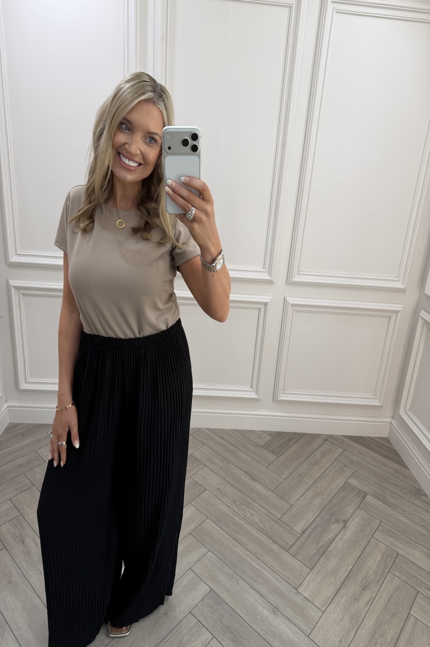 Black Favourite Pleated  Trousers