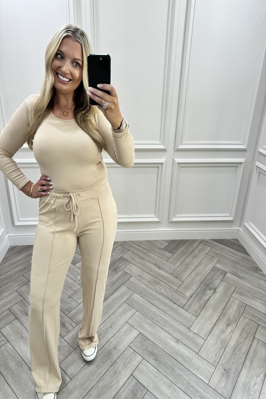 Louise Beige Lounge Set