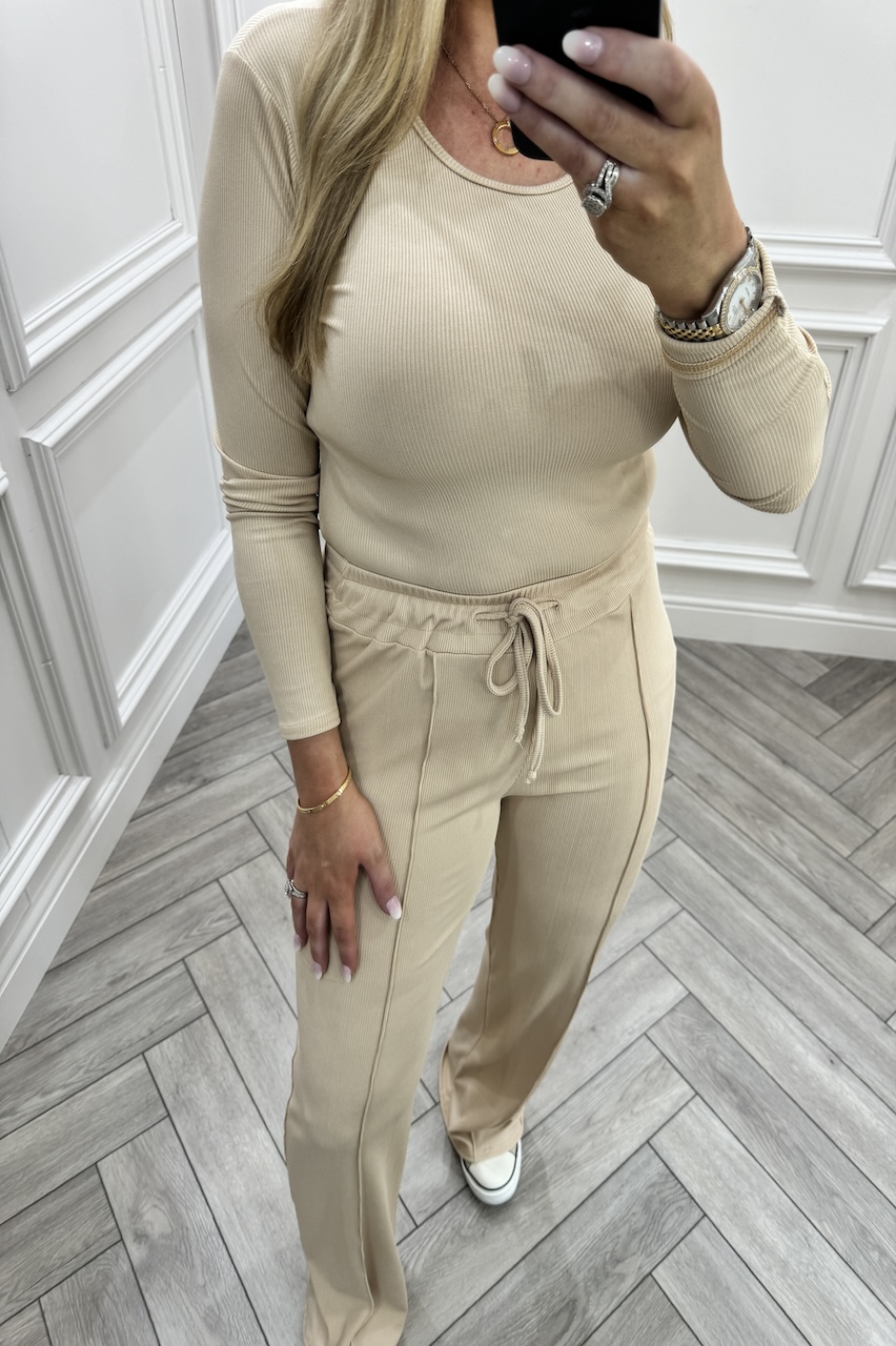 Louise Beige Lounge Set