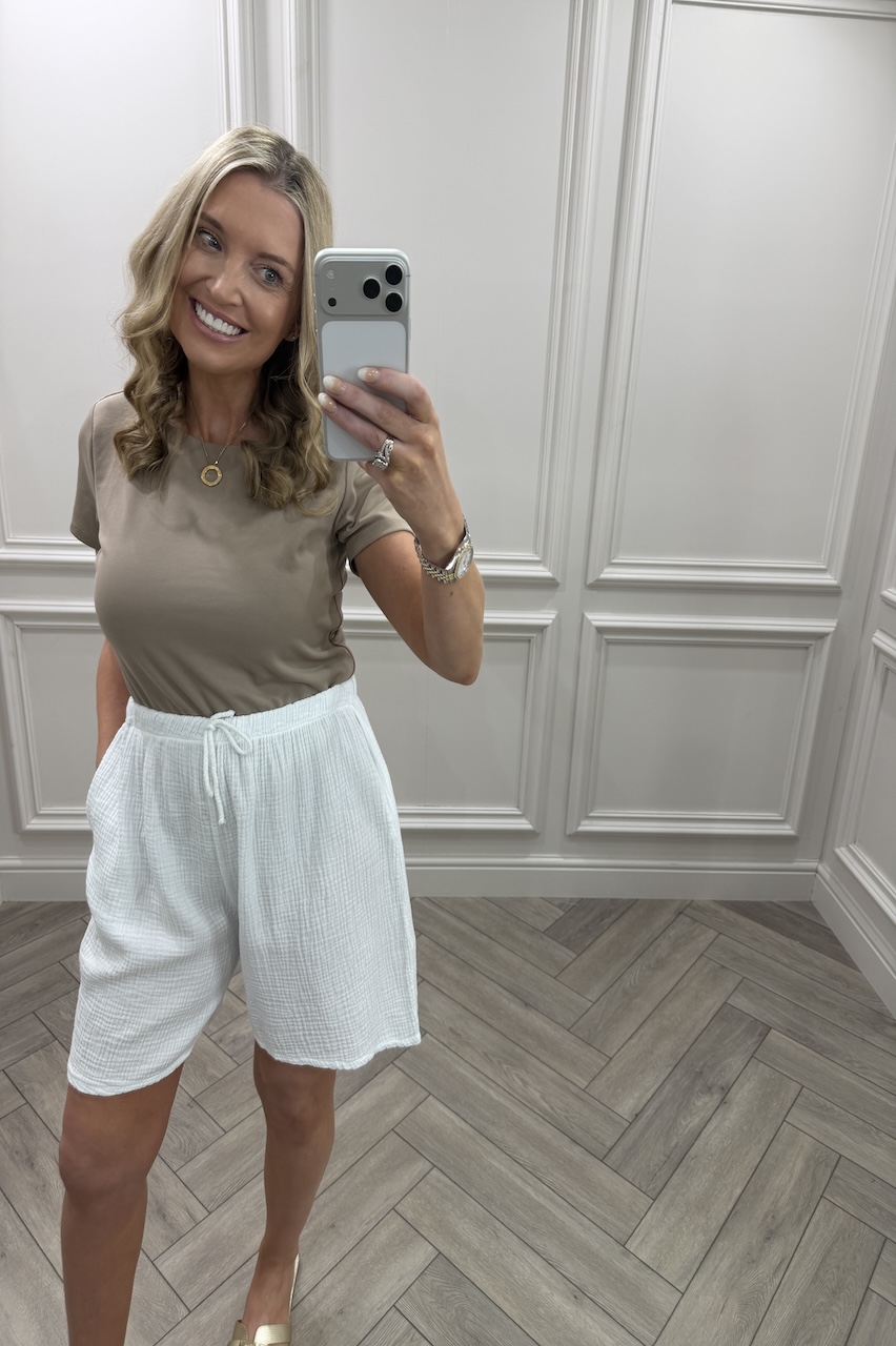 Lola White Double Cotton Shorts